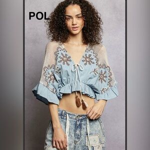 BP234-5💙🤍NEW!POL perfection in Light Blue Crochet Crop Top w/vneck gorgeous!